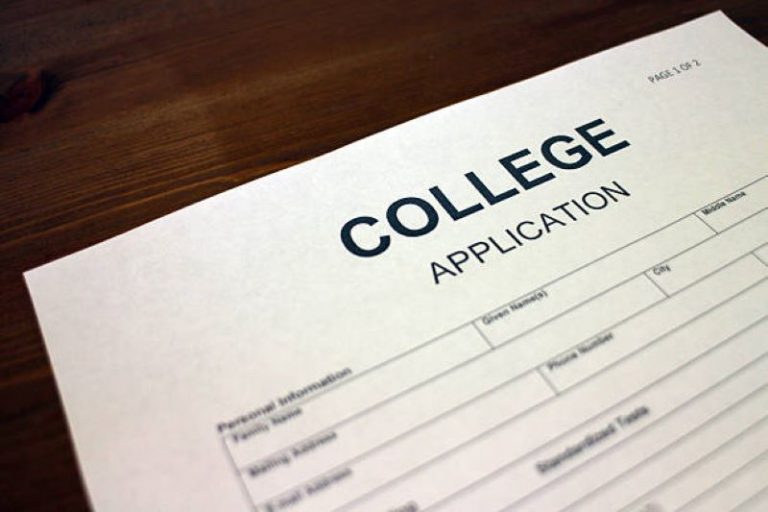 Comprehensive List Colleges With Rolling Admissions In USA