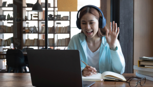 all-the-pros-and-cons-of-online-classes-and-offline-classes-are-explained