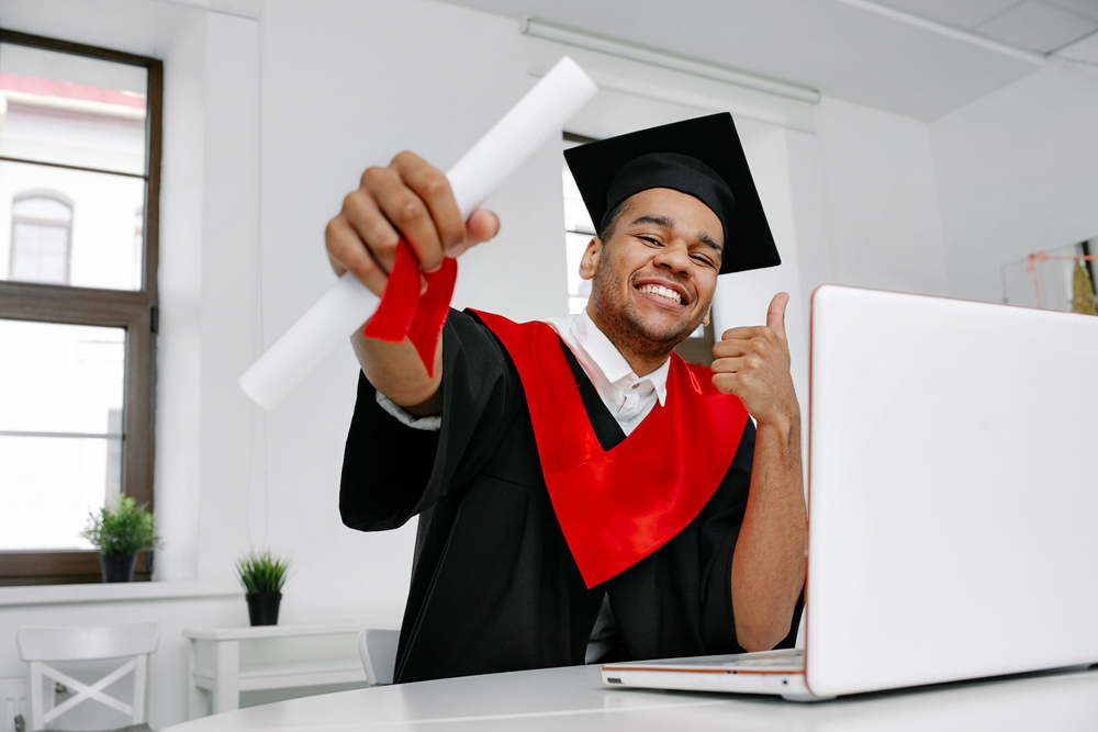 All about getting a masters degree online